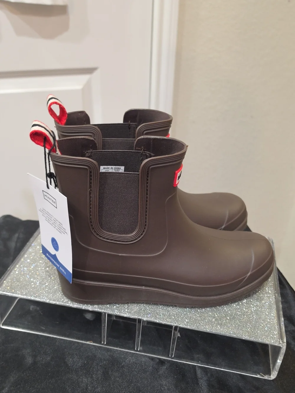Hunter see rain closet